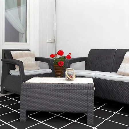 Ph Apartment